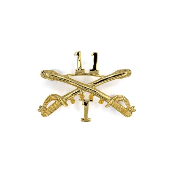 U.S. Army 1st Cavalry swords lapel pin